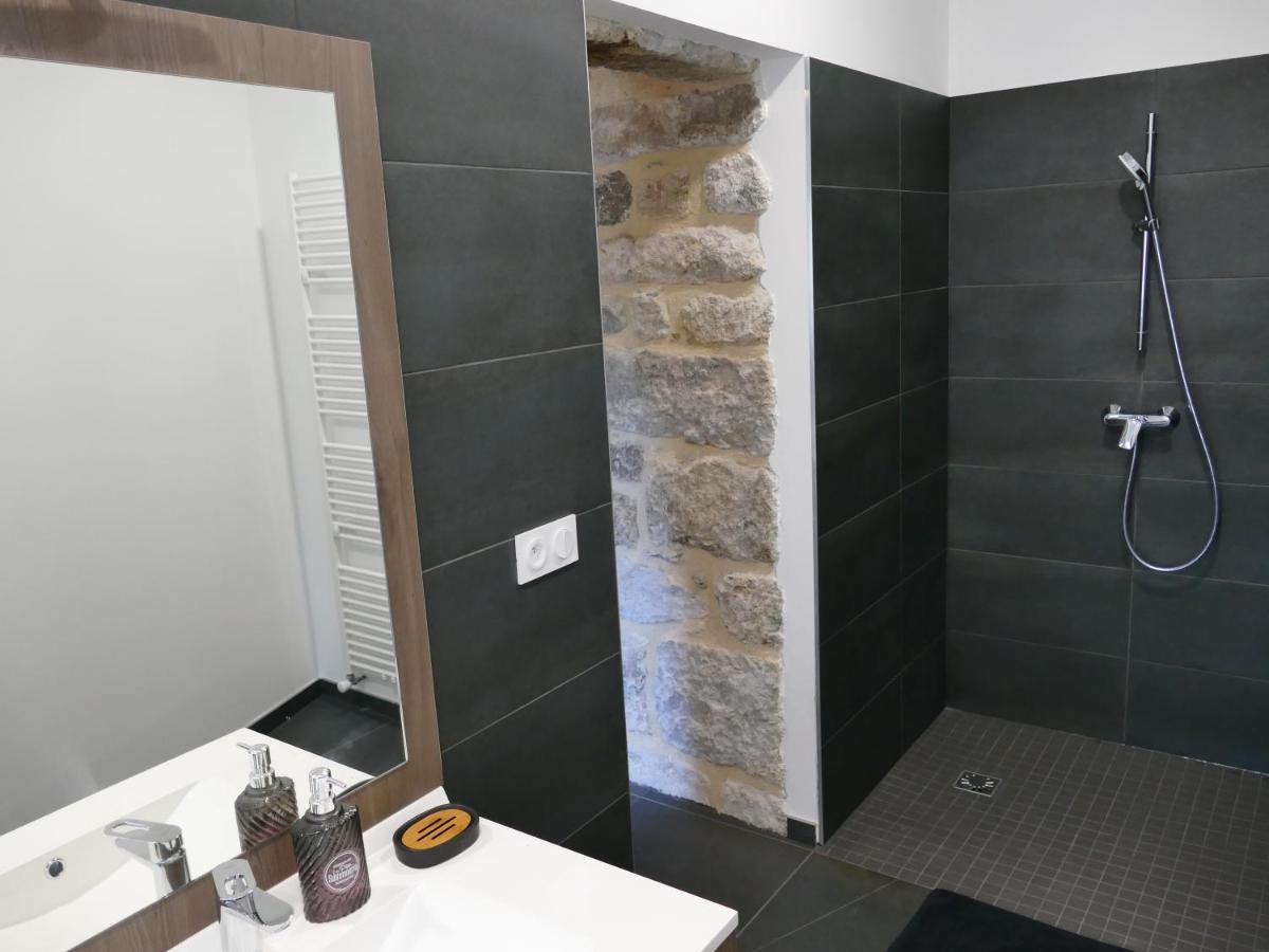Chambres D'Hotes "Au Pied De La Bealiere" Montpezat-sous-Bauzon Luaran gambar